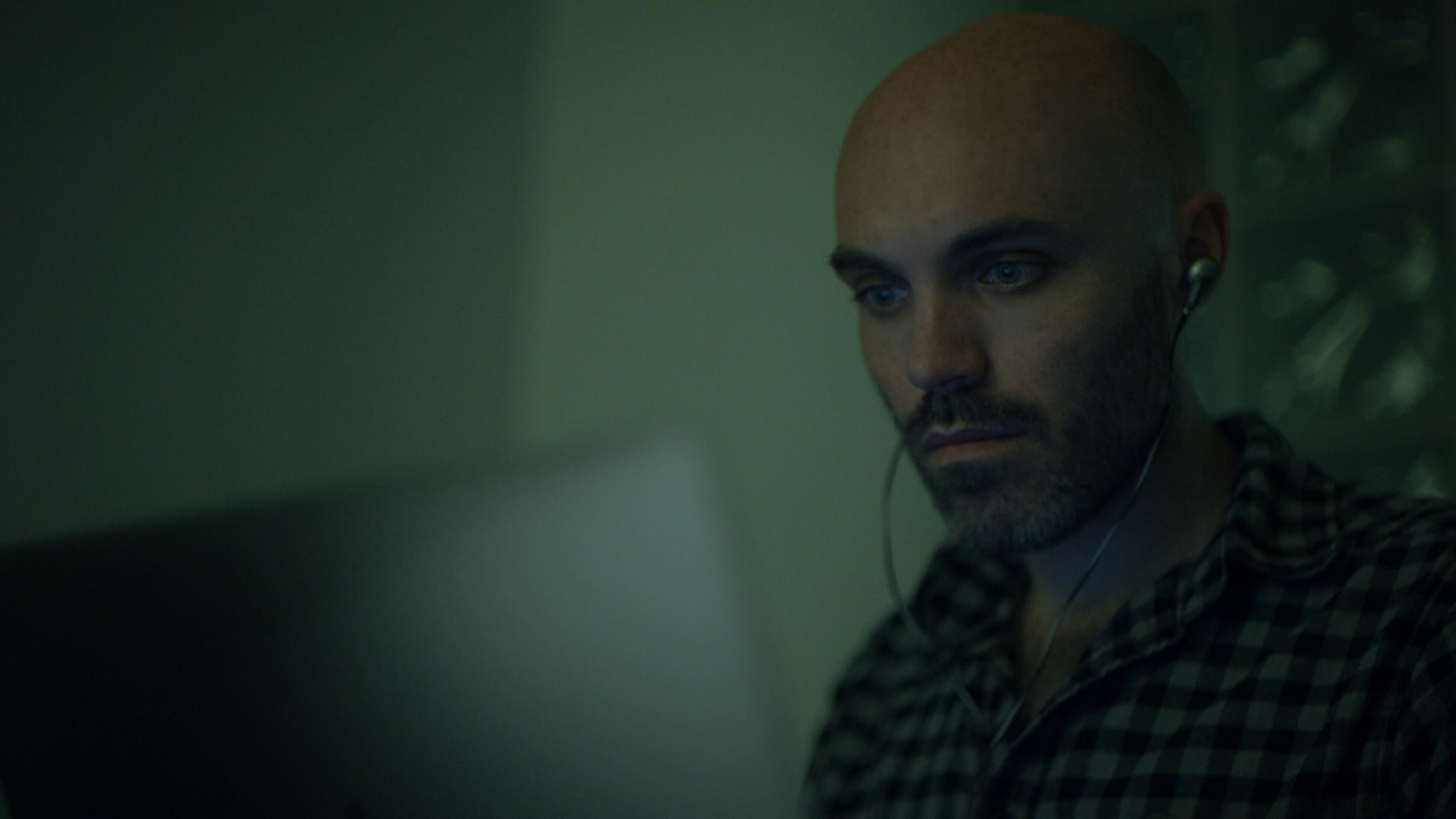 Filmmaker David Lowery working remotely with his team.