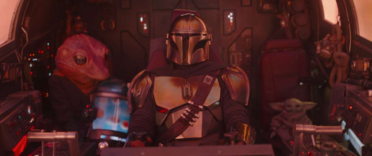 An urgent delivery in The Mandalorian, Chapter 10 - The Passenger. 