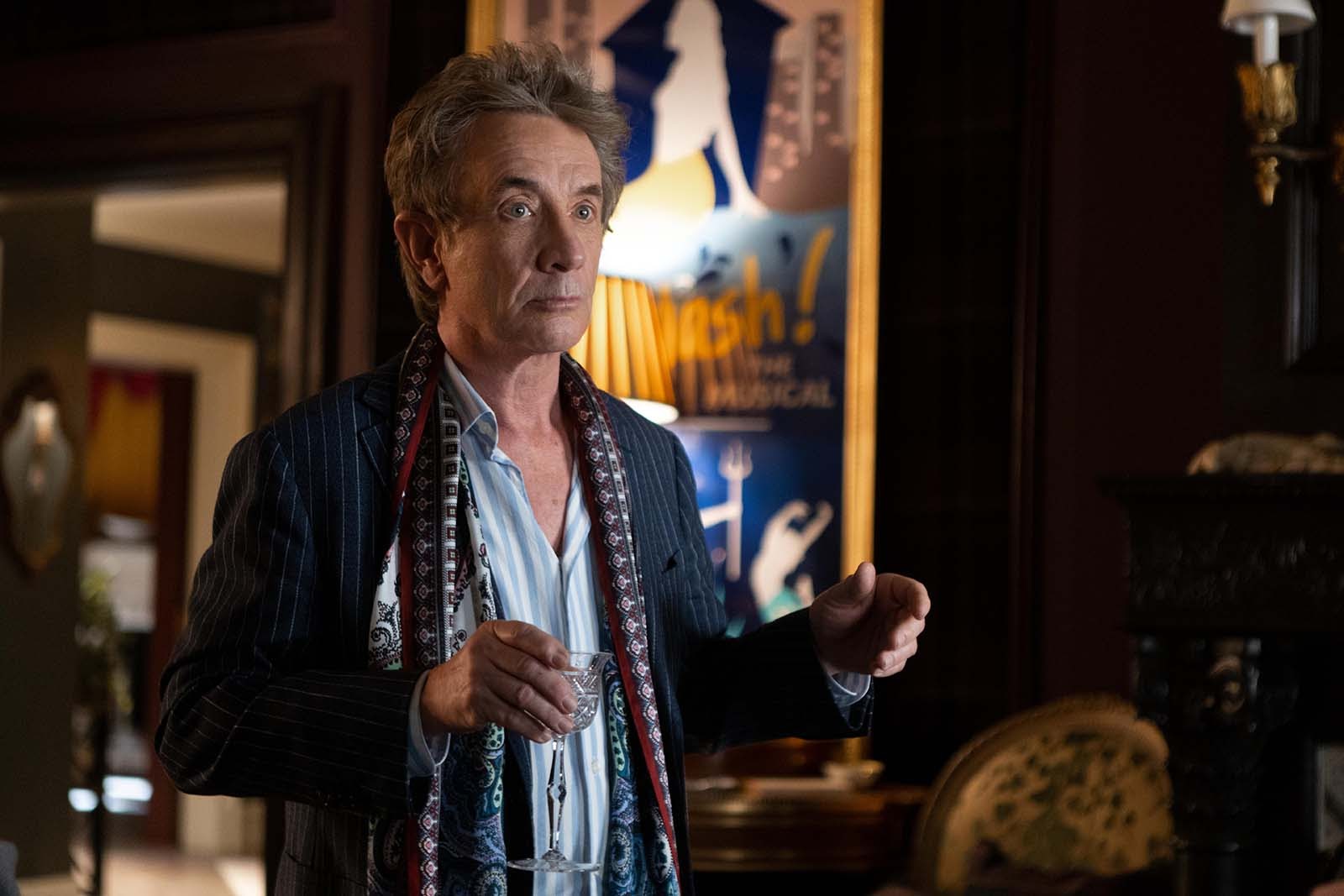 Martin Short plays Oliver Putnam, a struggling Broadway actor, in Only Murders in the Building. Image © Hulu