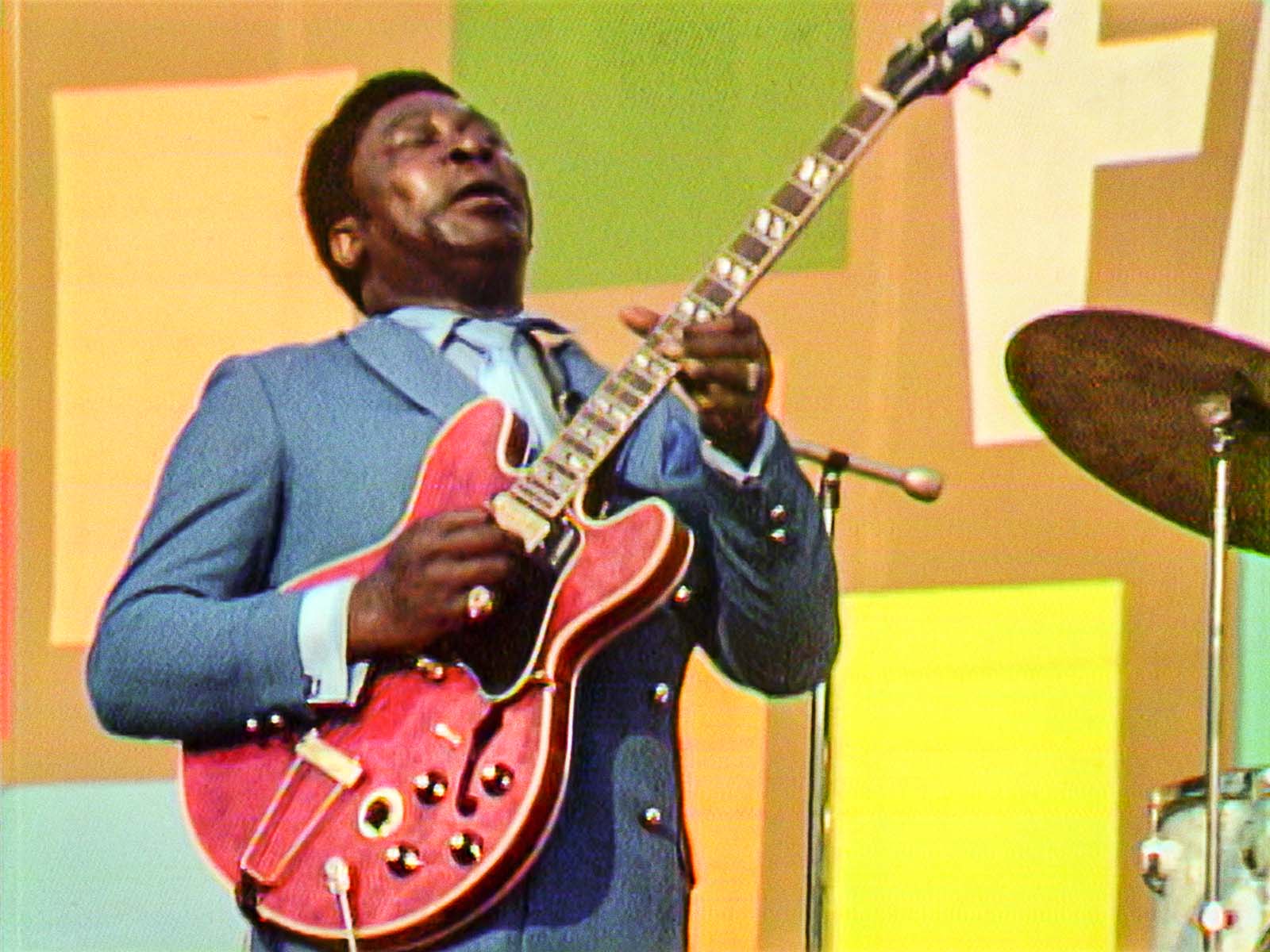 B.B King and Lucille on stage at the 1969 Harlem Cultural Festival featured in Summer of Soul. Image © 20th Century Studios