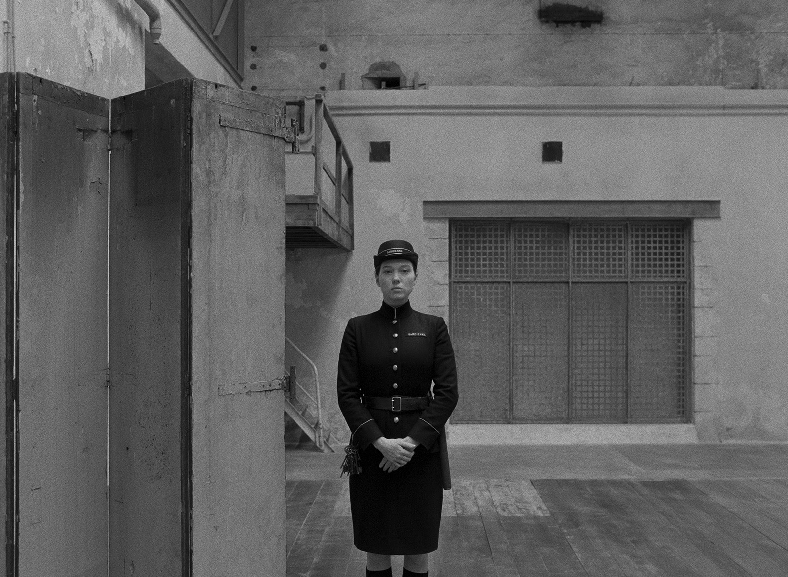 Léa Seydoux as prison guard and muse, Simone, in The French Dispatch. Image © Searchlight Pictures