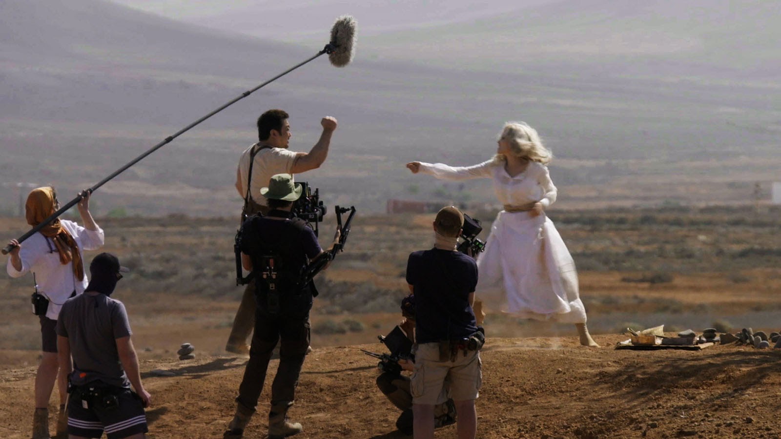 Filming Ma Dong-seok (Gilgamesh) and Angelina Jolie (Thena)