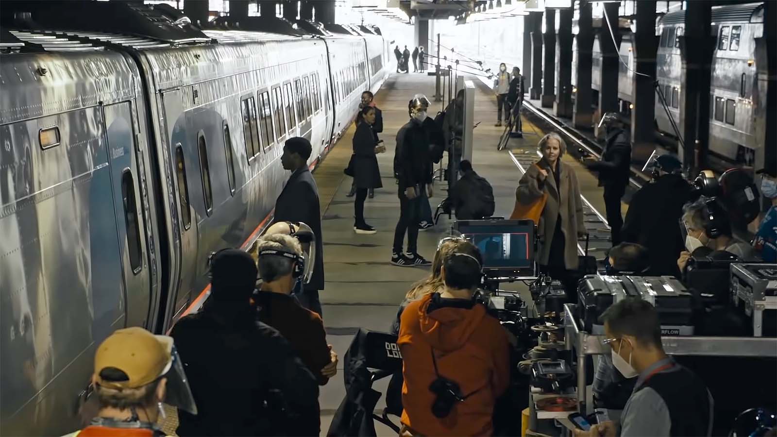 Behind the scenes at the station. Image © Netflix