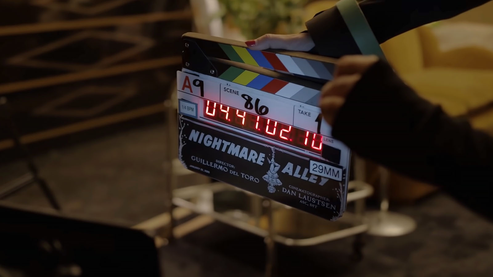 Slating scene 86 of Nightmare Alley. Image © Searchlight Pictures