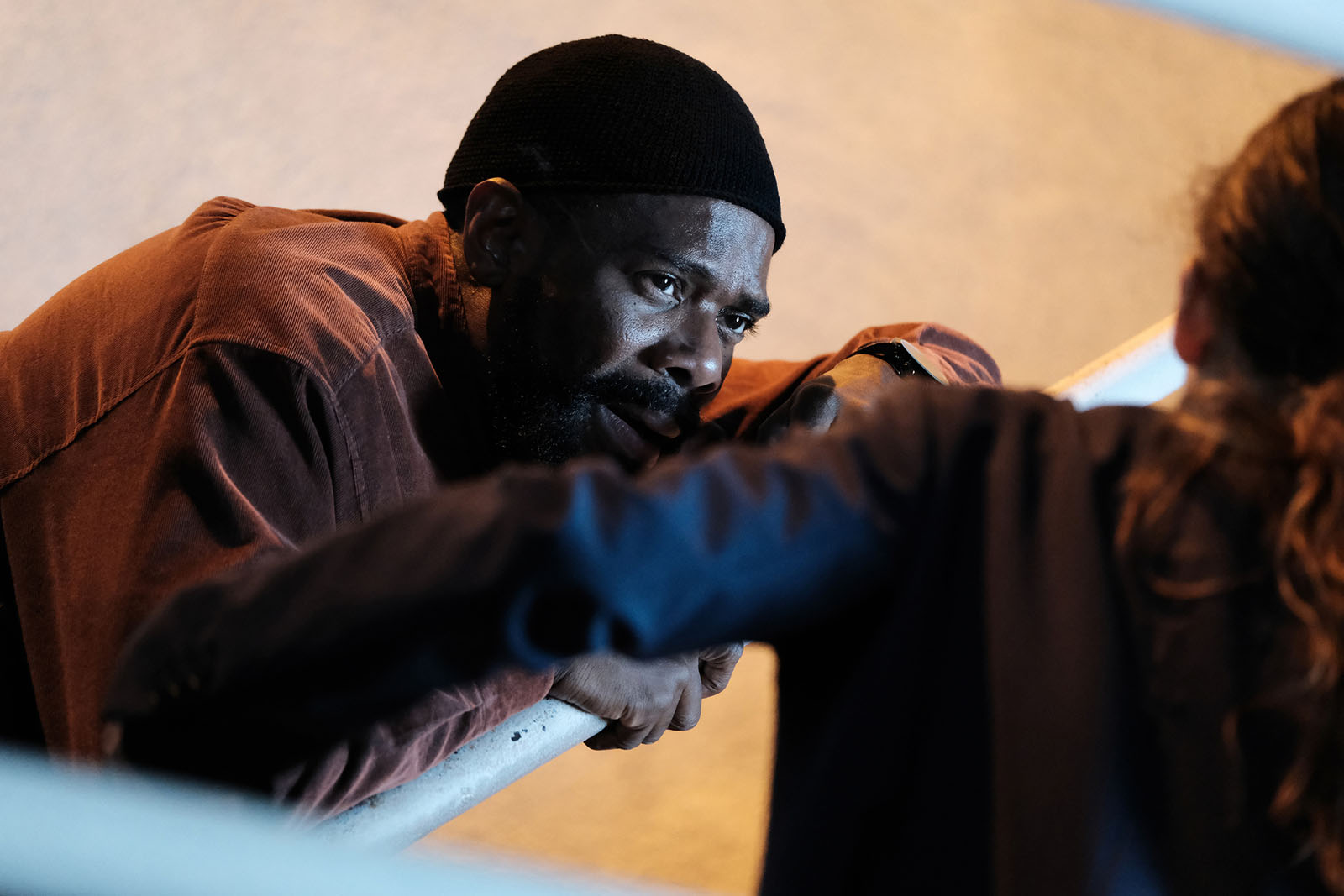 Ali (Colman Domingo) tries to help Rue with her addiction. Image © HBO