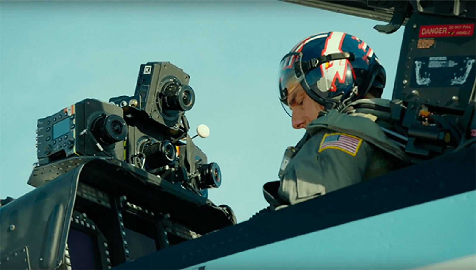 Top Gun cockpit camera setup