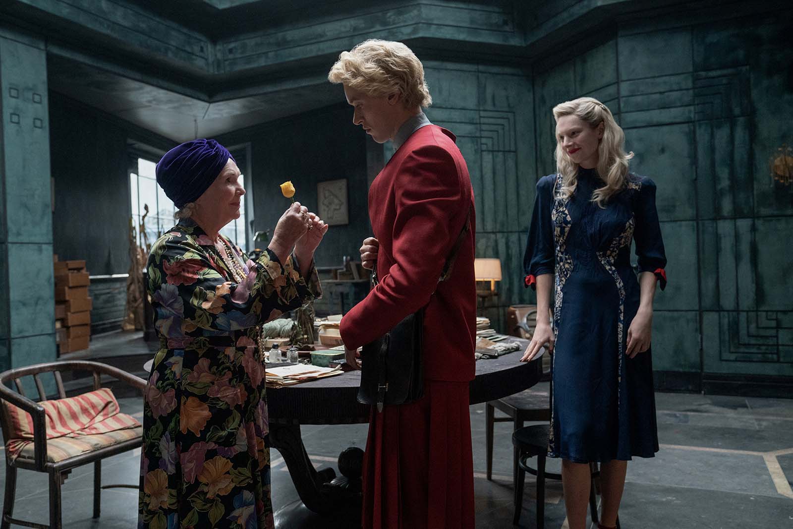 Snow must work for The Hunger Games to support his once-wealthy ‘Granma’am’ and pay for his education. Image © Lionsgate