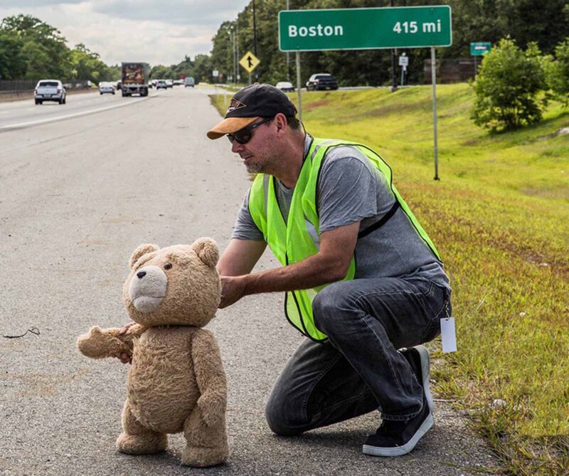 Ted VFX Supervisor Blair Clark puppeteering a Stuffy Ted on the set of Ted 2. Image © Universal Pictures 