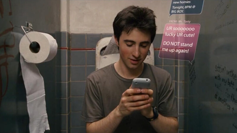 The text messages in Sex Drive move and shake entirely too much. Image © Summit Entertainment
