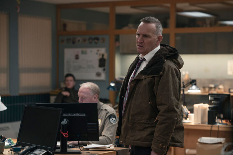 Christopher Eccleston’s Chief Corsaro doesn’t think Detective Danvers can solve the case. Image © HBO 